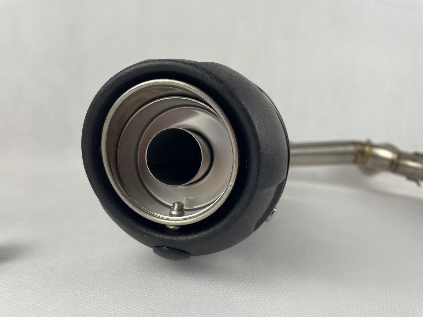 Yamaha FZ6 exhaust LEO F1