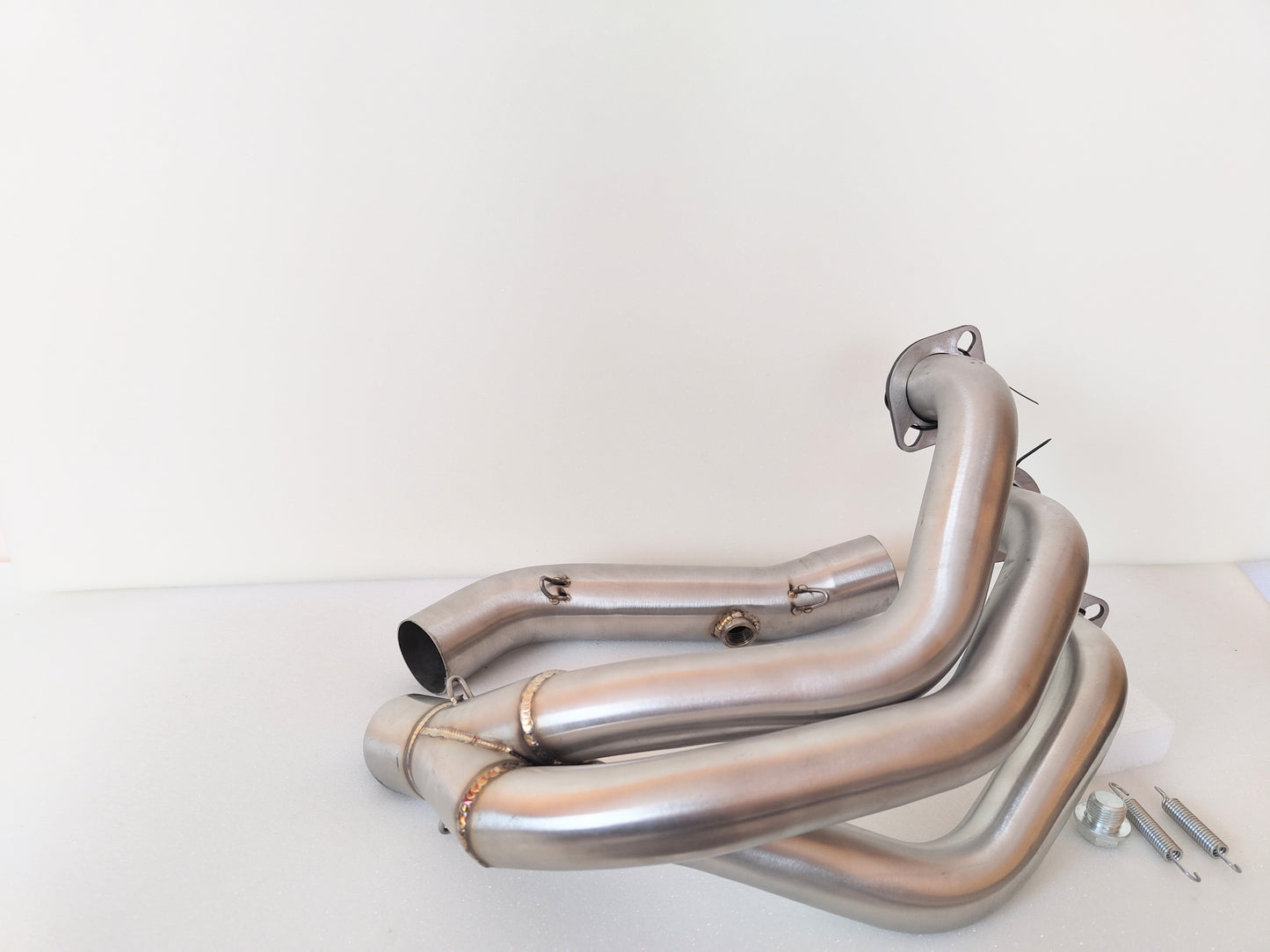 Yamaha MT-09/ MT-09 Tracer/ XSR900/ FZ900 2014-2020 exhaust manifold