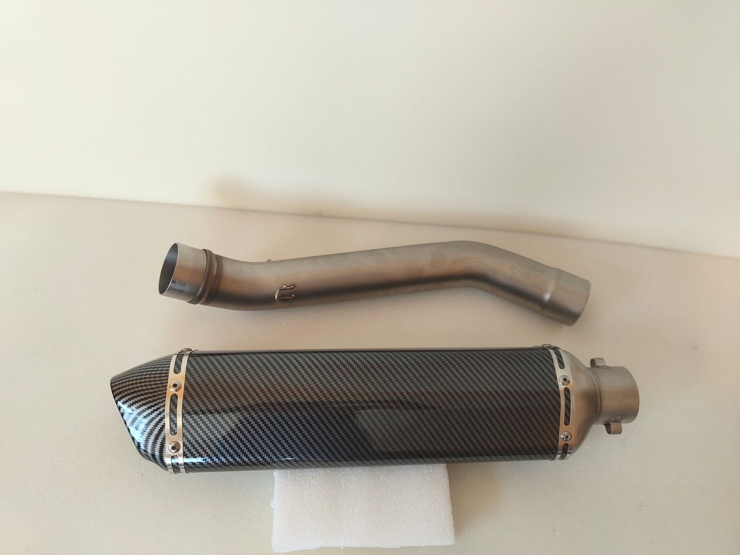 Sport exhaust muffler for Kawasaki Z750. A durable and lightweight exhaust system designed for Kawasaki motorcycles.