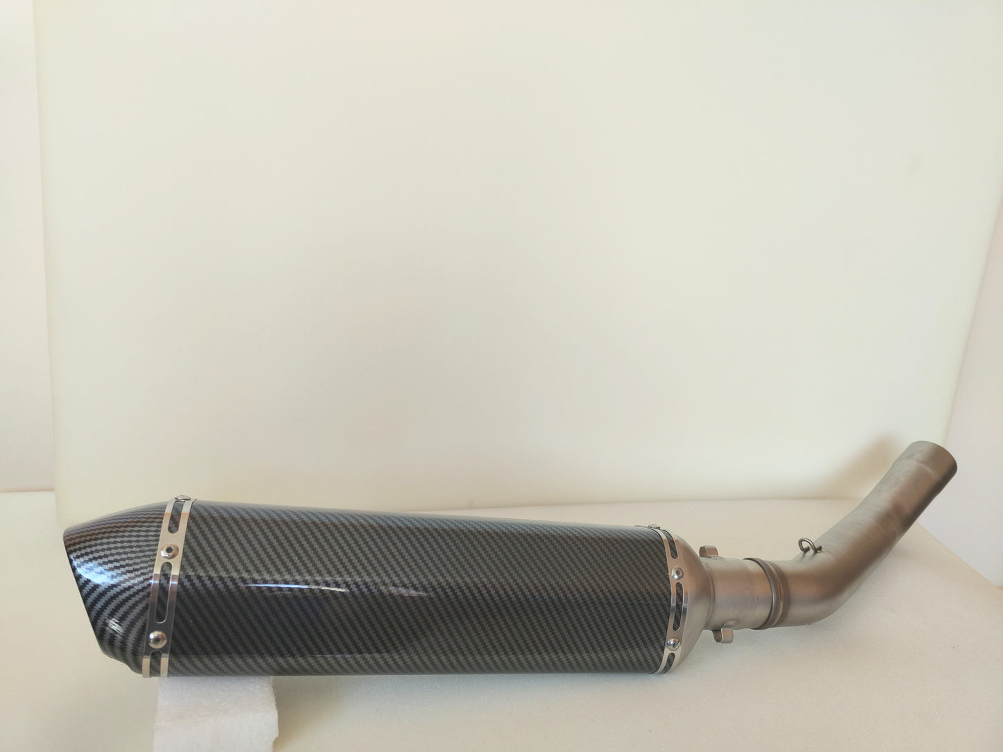 Reguliuojamo garso duslintuvas su db killer skirtas Kawasaki Z750 2004-2012 motociklui. Nerūdijantis plienas, tvirta ir lengva išmetimo sistema Kawasaki